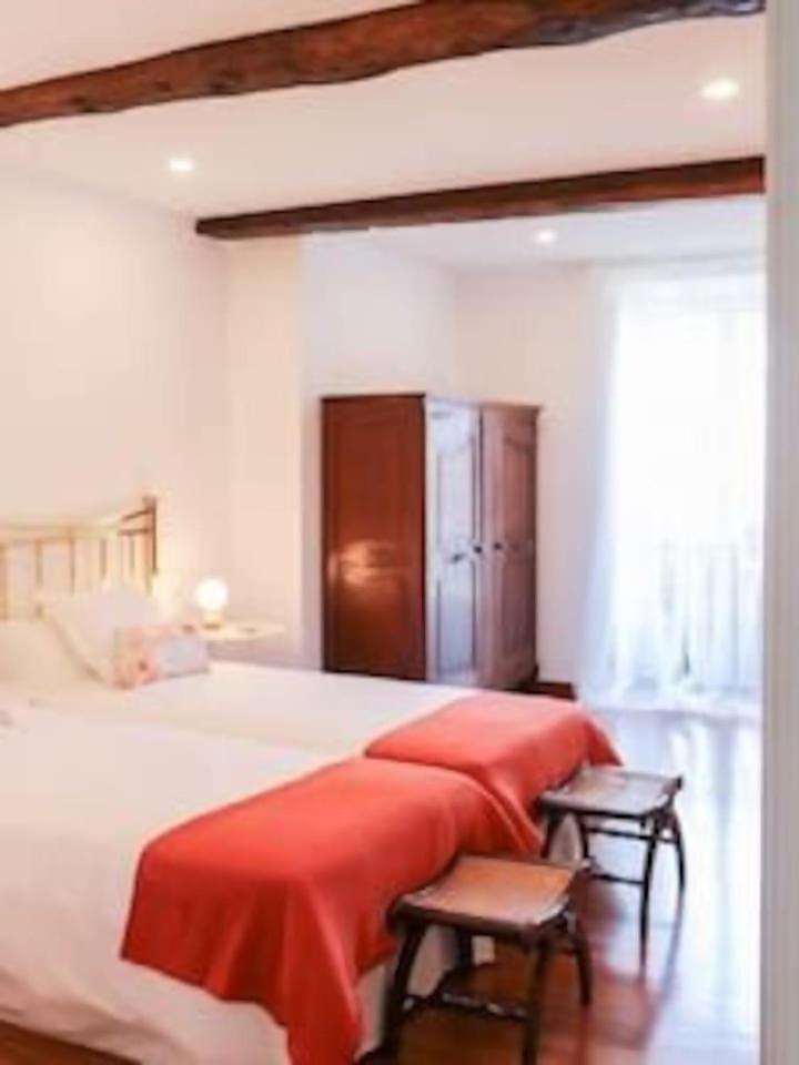 Apartamento Exclusivo En Zona Monumental Apartment Santiago de Compostela Bagian luar foto