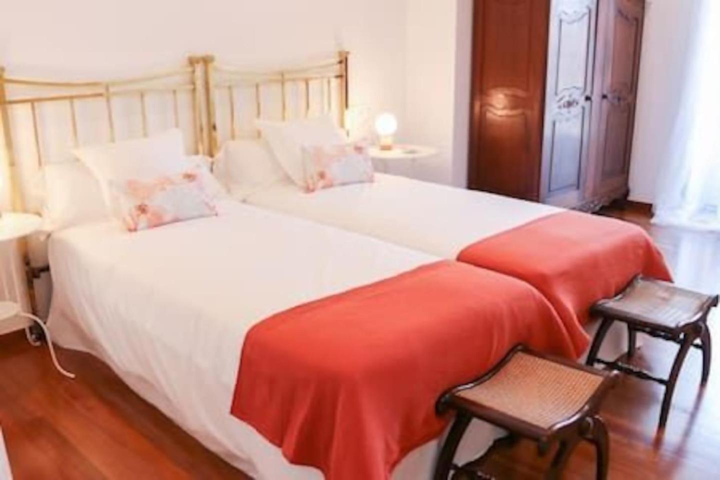 Apartamento Exclusivo En Zona Monumental Apartment Santiago de Compostela Bagian luar foto